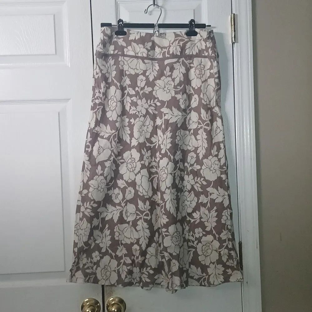 Boden floral print midi cream and tan pencil  100% linen skirt  Sz 12  NWOT